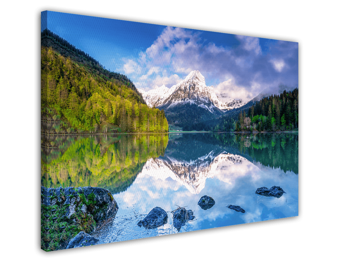 stretched-canvas