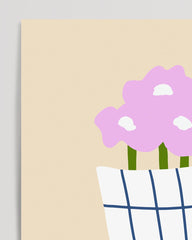 After Hover: Blumenstraus in kariertem Papier