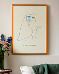After Hover: Katze mit Decke "But first Coffee"