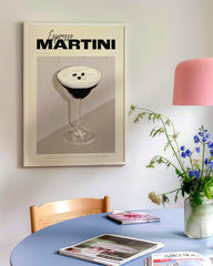 After Hover: Espresso Martini - Cocktail Zeichnung mit Rezept