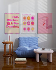 After Hover: Set aus 3 Postern: Fun in Pink