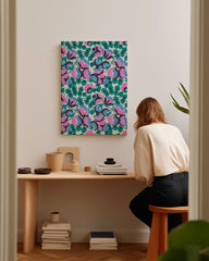 After Hover: Paul Poiret zugeschrieben - Textil-Design mit süßen Erbsen Blumen und Reben